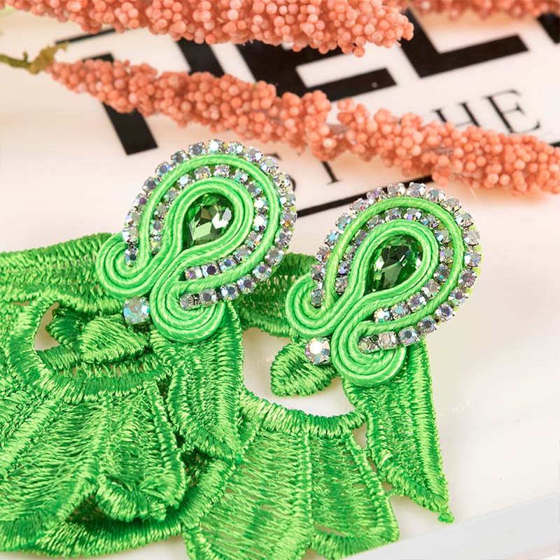 ファッション女性用イヤリングジュエリーアクセサリー、ソタッシ - Ethnic Modern Fashion のレビューと価格