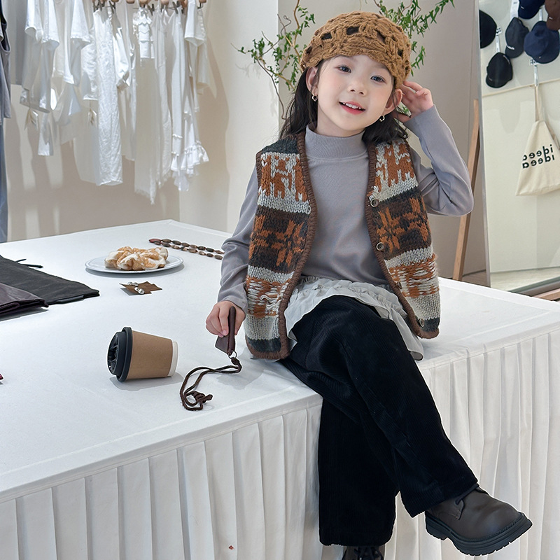 2025年秋の新作ファッション、女の子向けレトロニットベスト - Ethnic Fashion Boutique のレビューと価格